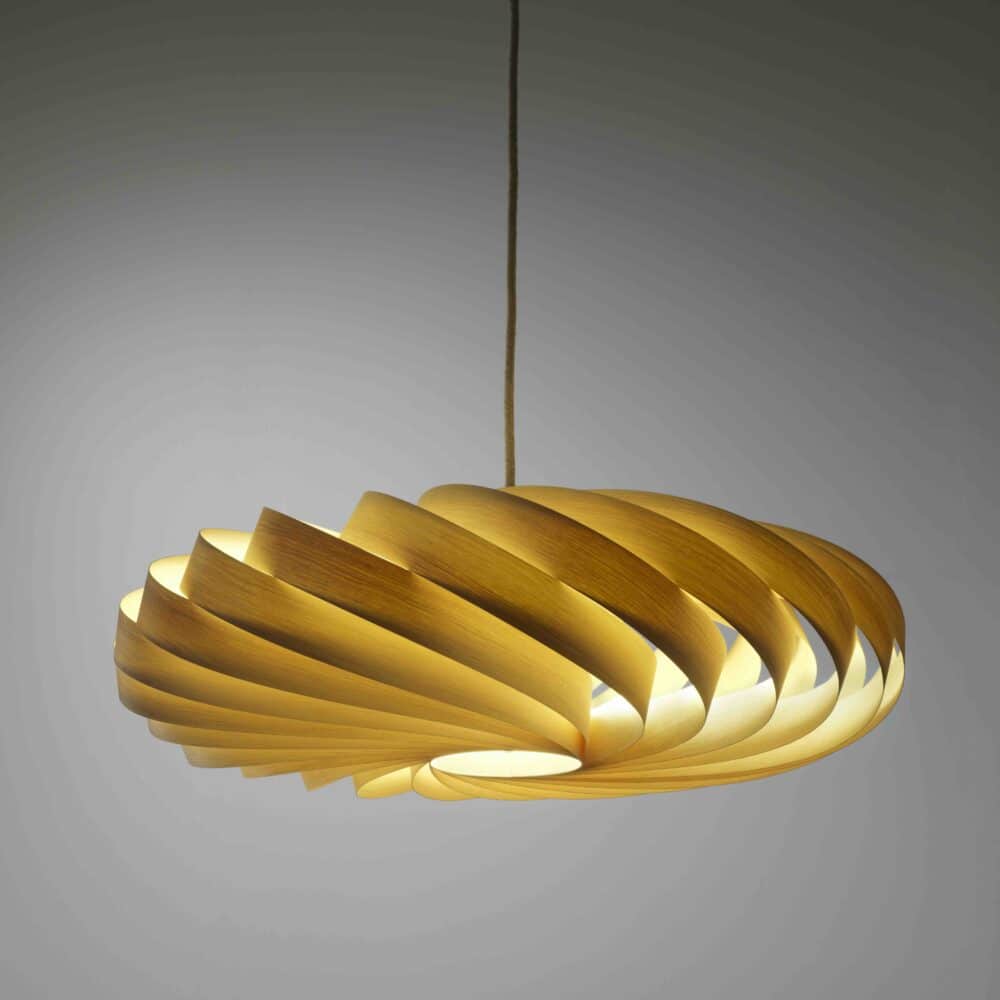 Suspension en placage bois de charme